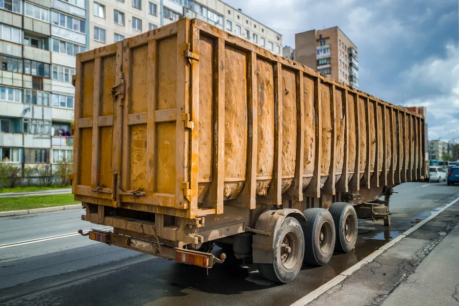 Professional Rubber Wheel Dumpster Rental in Livonia, MI Professional Rubber Wheel Dumpster Rental in Livonia, MI